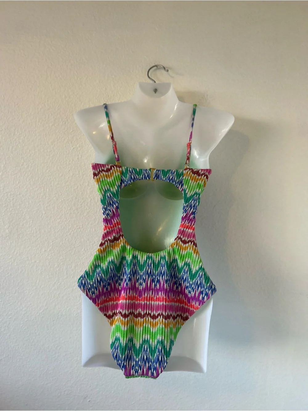 Becca Rio One Piece Swimsuit Size S